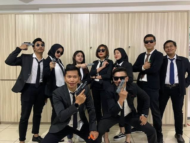 Contoh dress code 2